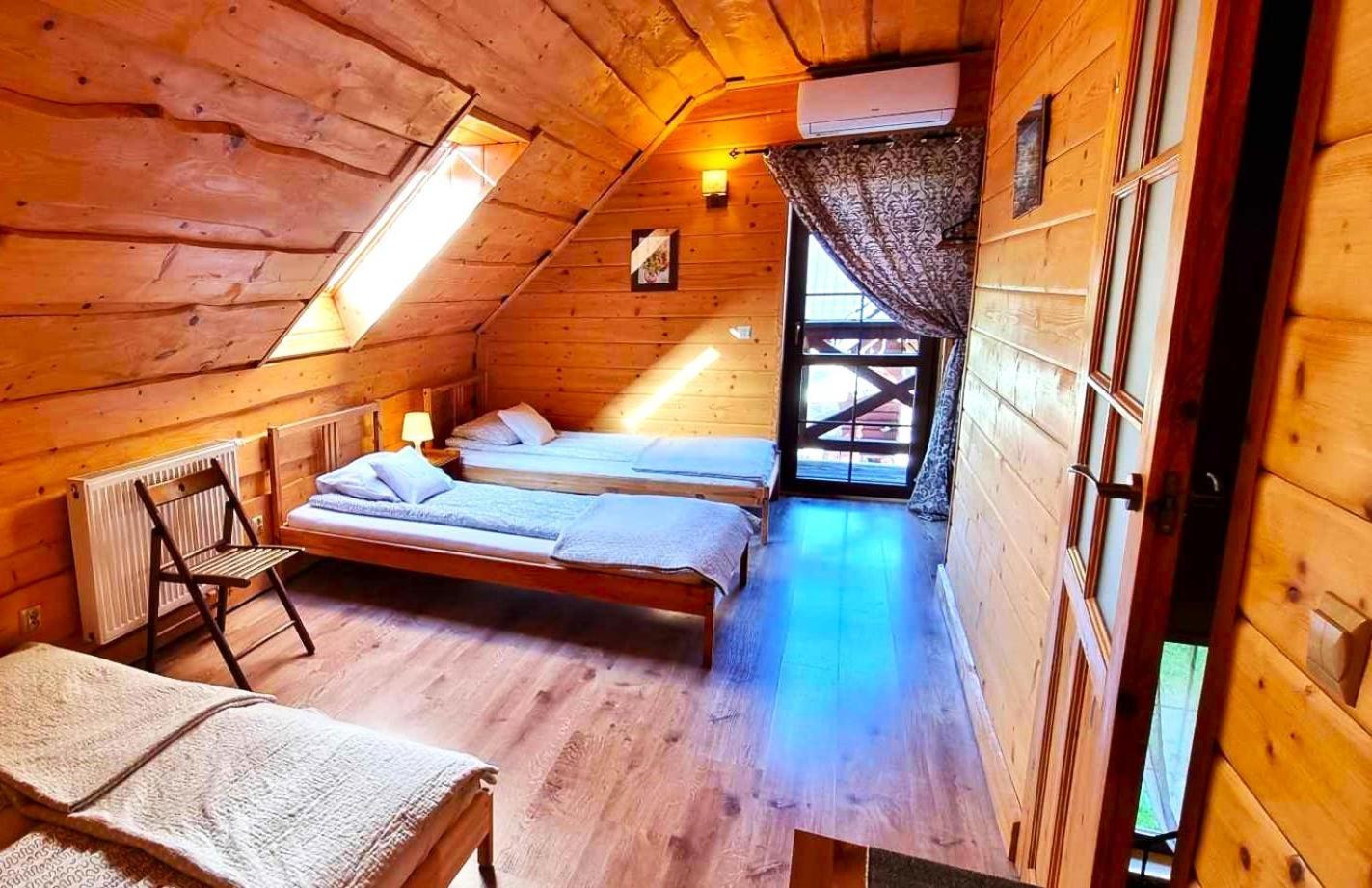 Villa Osrodek Wczasowy Na Borach à Korbielów Extérieur photo