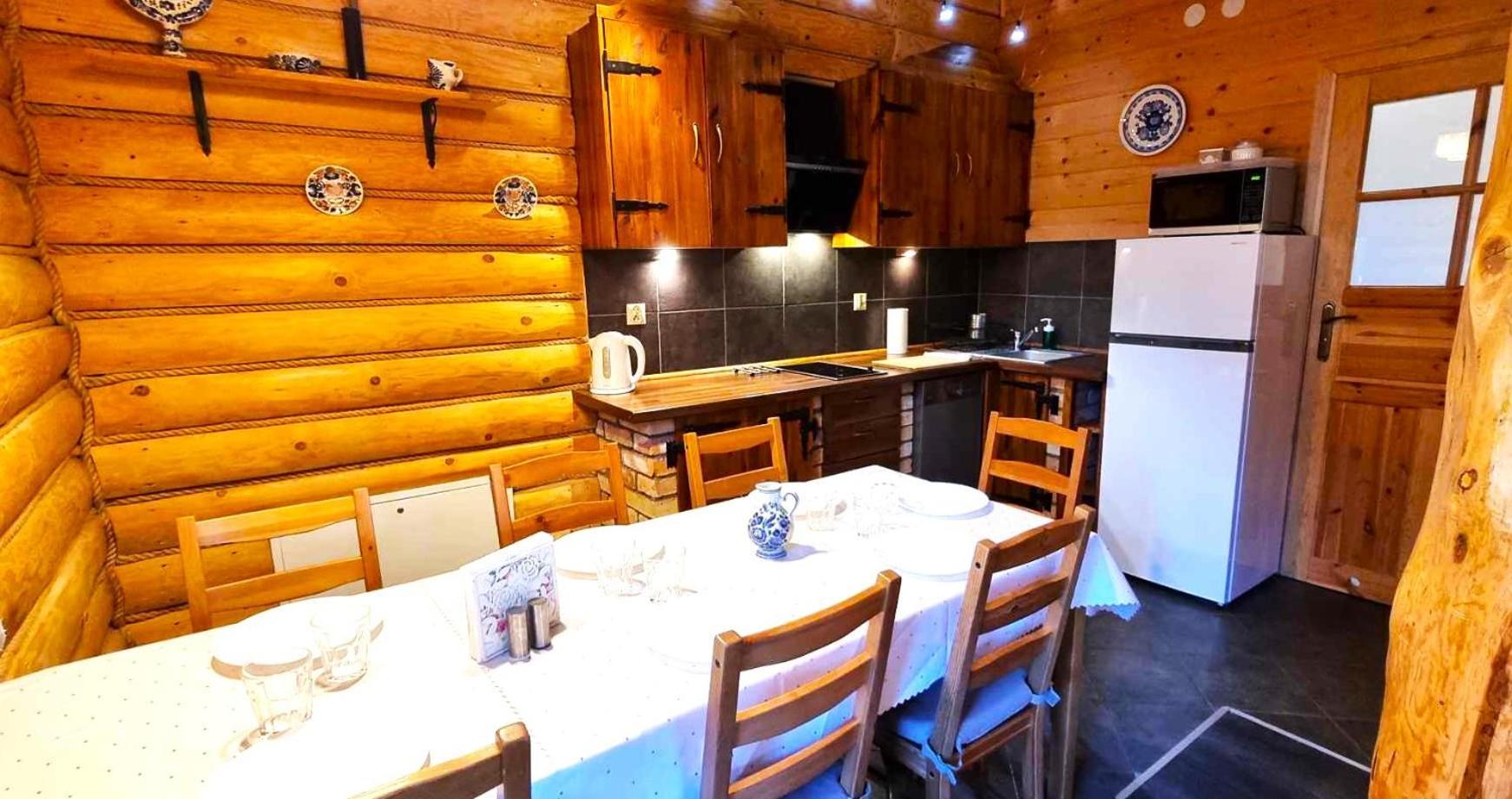 Villa Osrodek Wczasowy Na Borach à Korbielów Extérieur photo