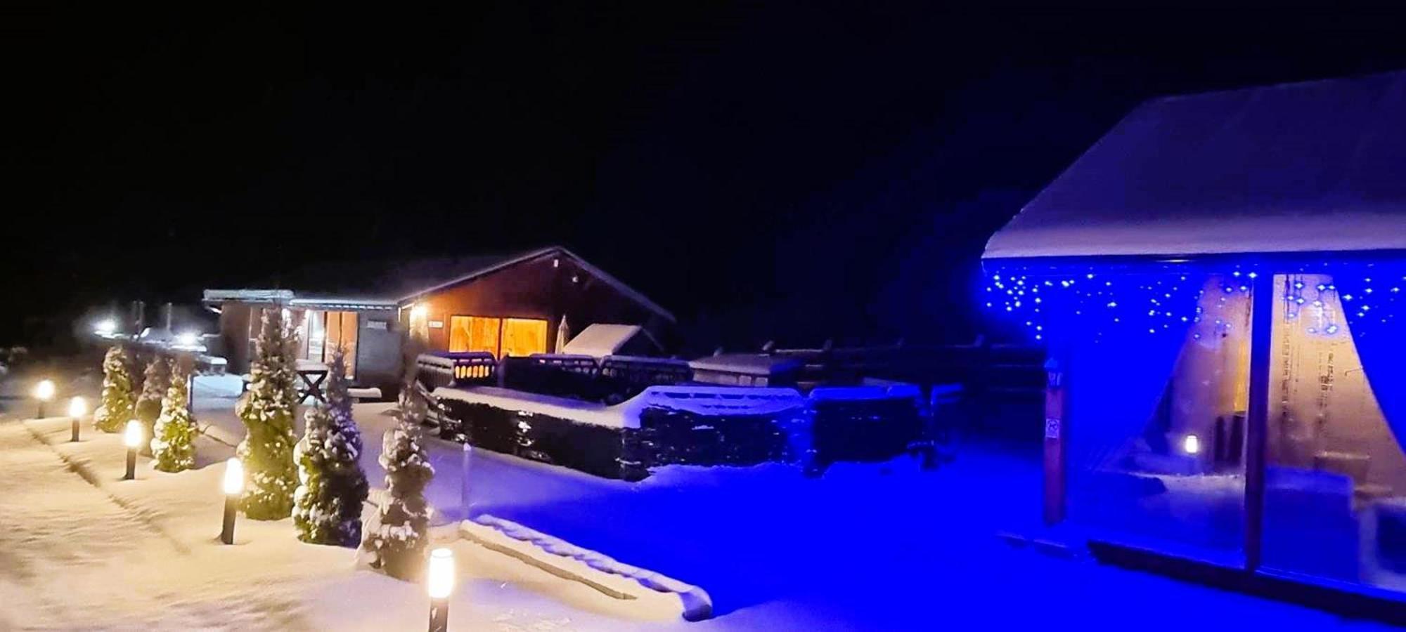 Villa Osrodek Wczasowy Na Borach à Korbielów Extérieur photo